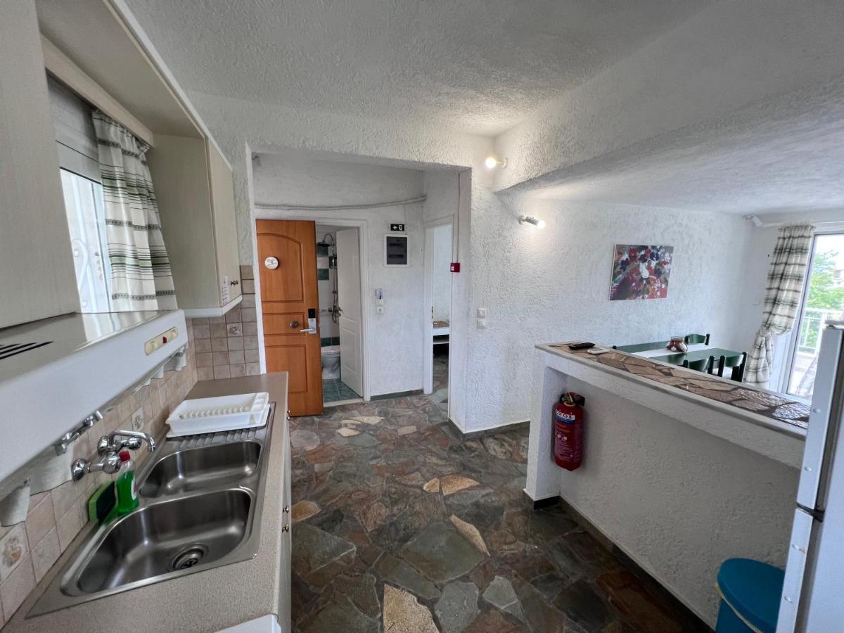 Phoenix Beachside Condos Kokkónion Екстериор снимка
